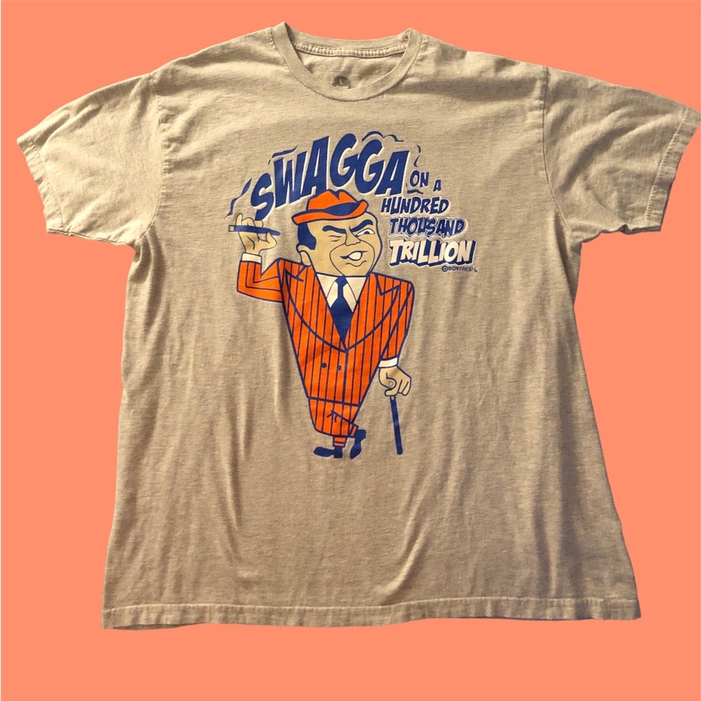 Graphic t shirt